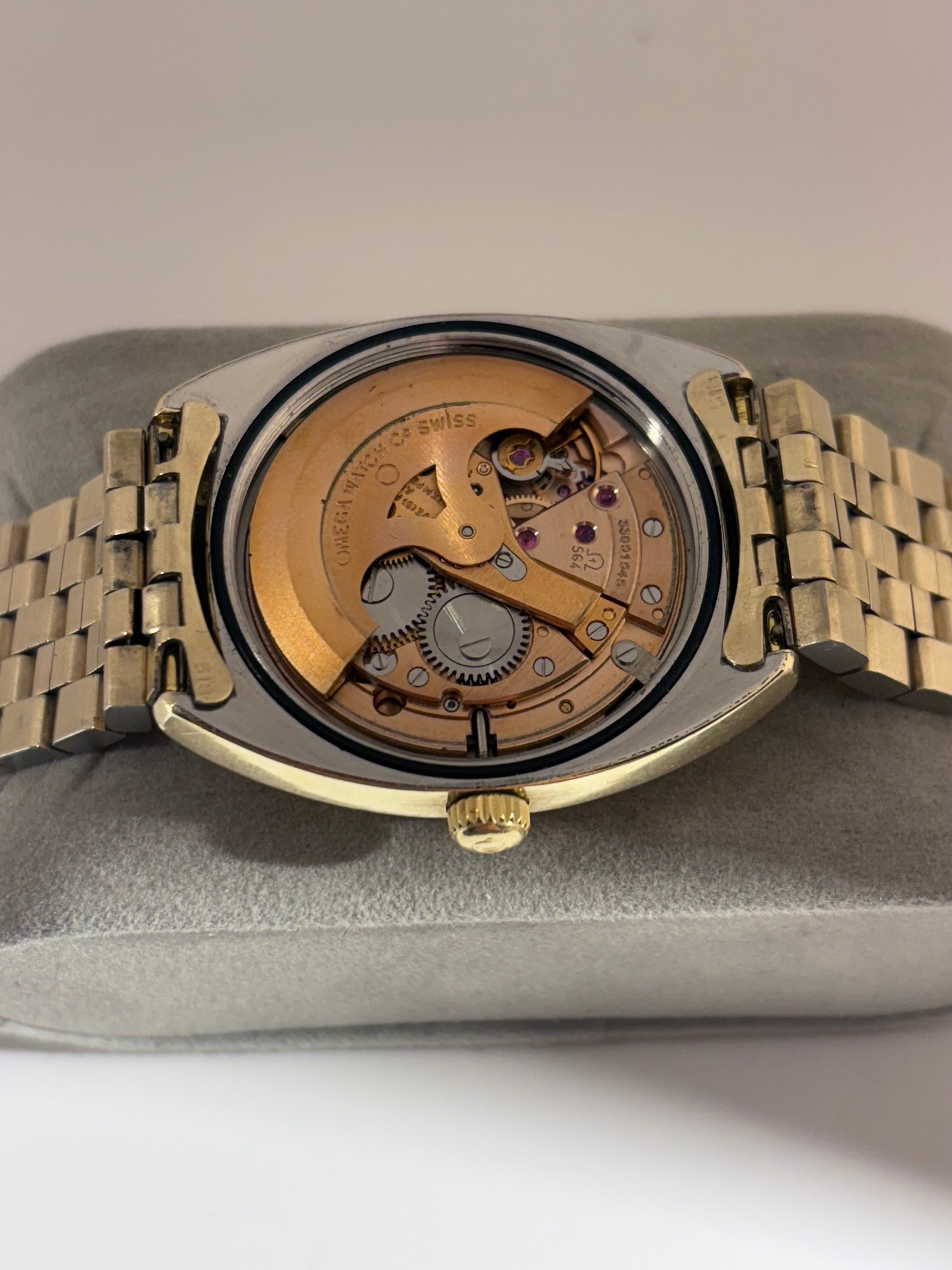 Omega Constellation C-Shape