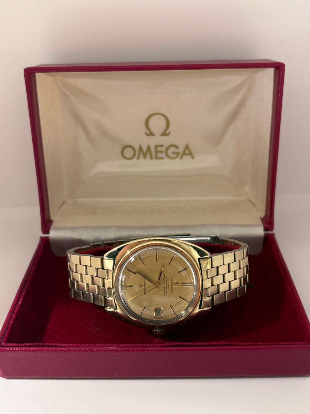 Omega Constellation C-Shape