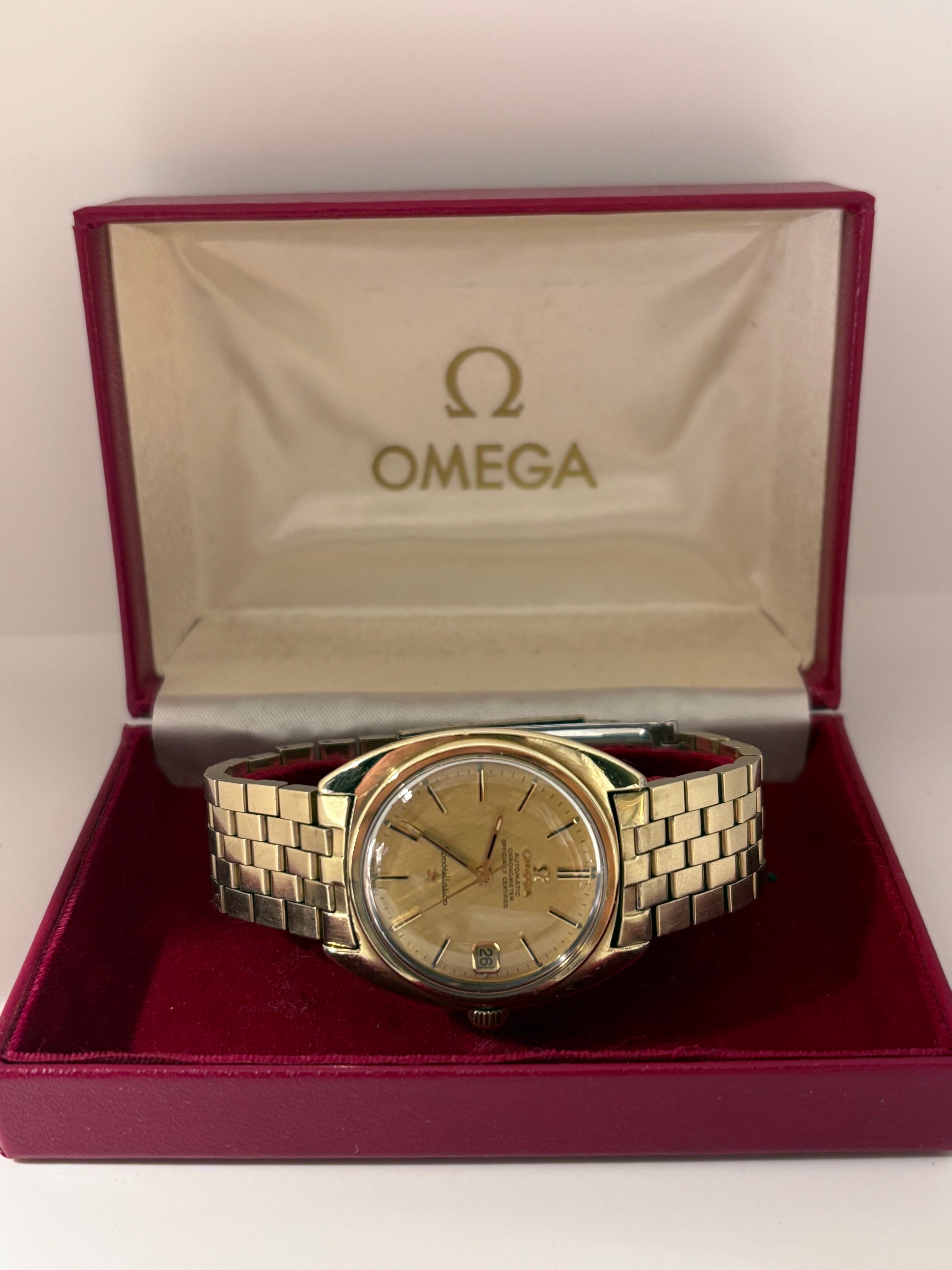 Omega Constellation C-Shape