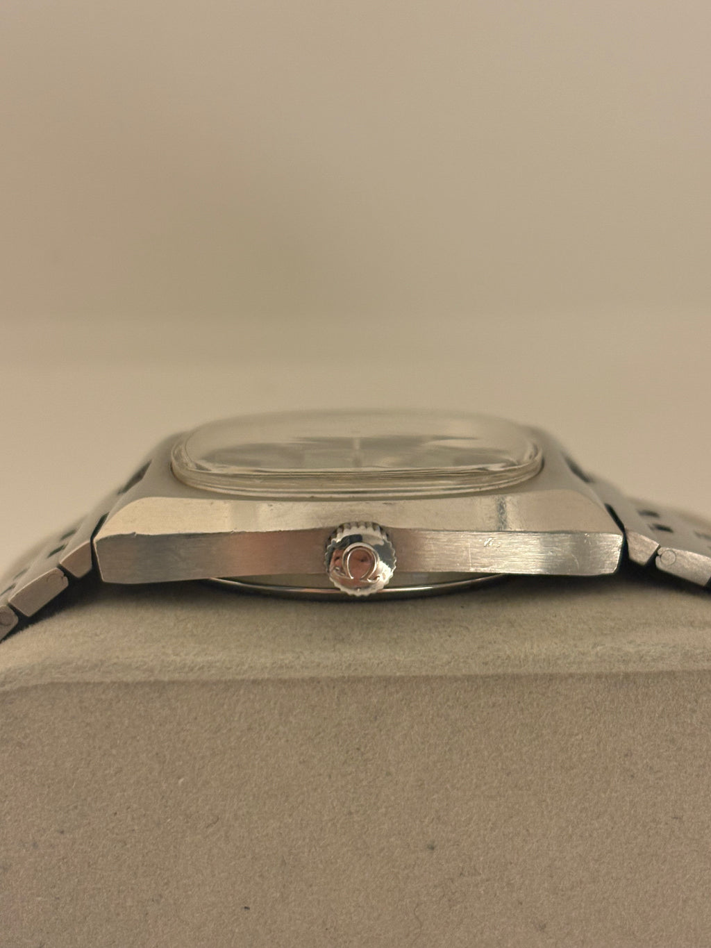 Omega Genève Chronometer